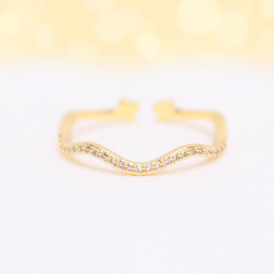 Shiny Wavy Ring - OhmoJewelry