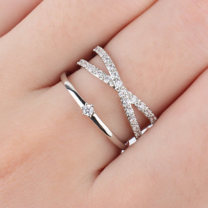 Sparkling Intertwined Ring - OhmoJewelry