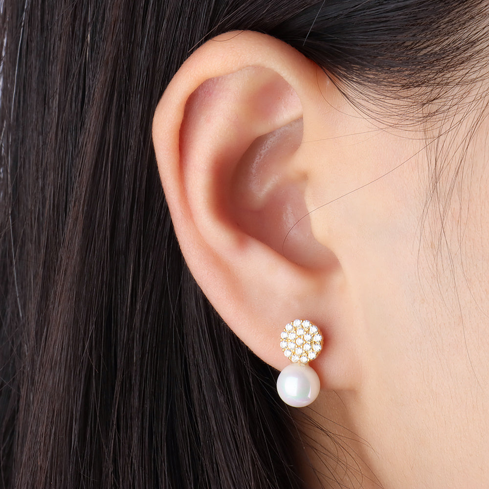 Sparkling Pearl Studs - OhmoJewelry