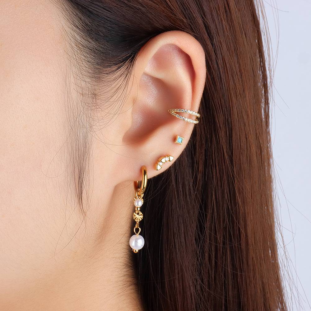 Turquoise Rhombus-shaped Stud - Stainless Steel - Upper Lobe, Helix, Flat - Oumo Jewelry