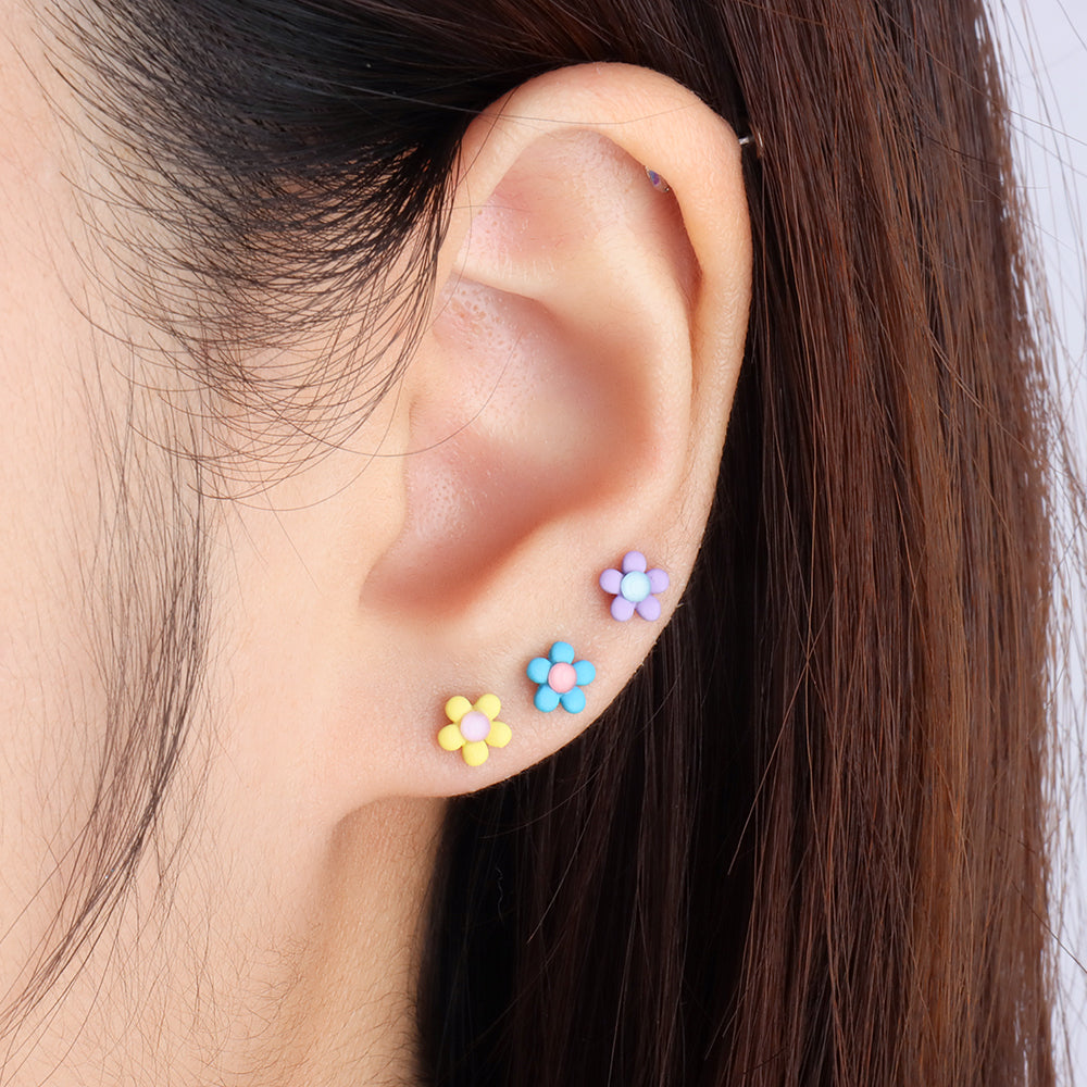 Cute Flower Stud - OhmoJewelry