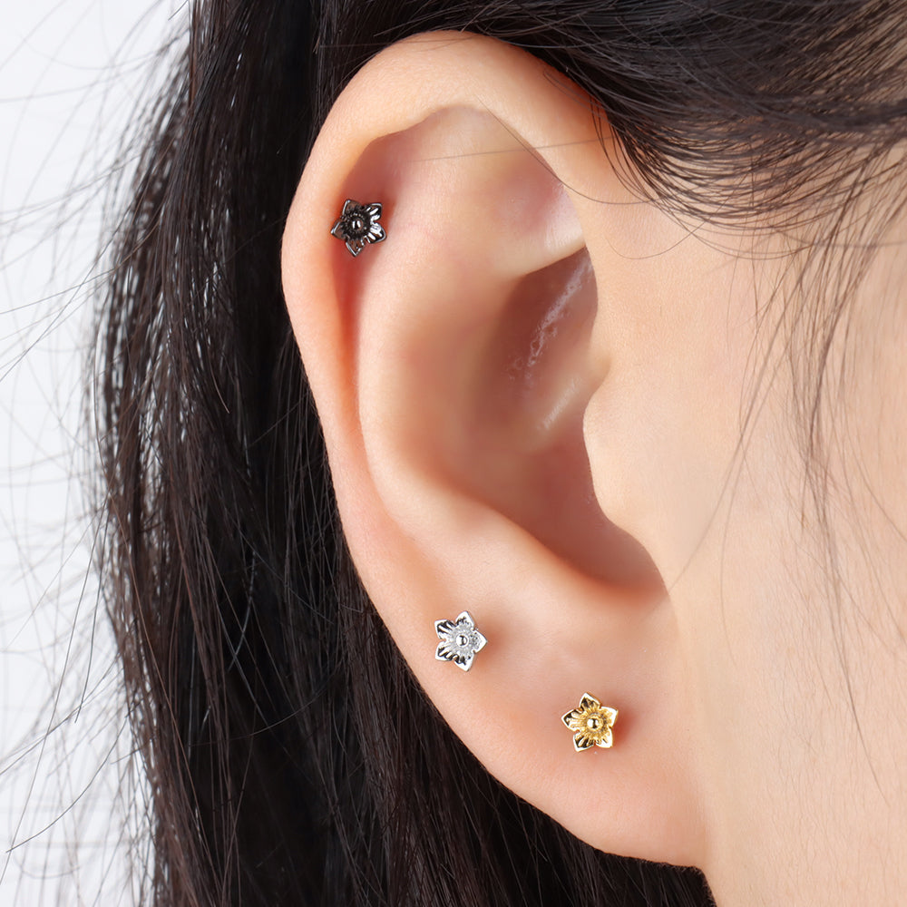 Dainty Flower Stud - Stainless Steel - Upper Lobe, Helix, Flat - Oumo Jewelry