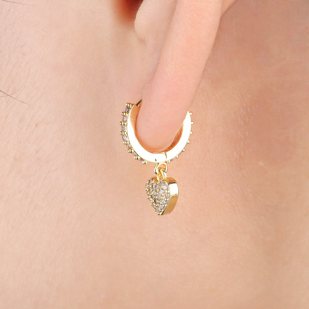 Dazzling Heart Earring Hoop - OhmoJewelry